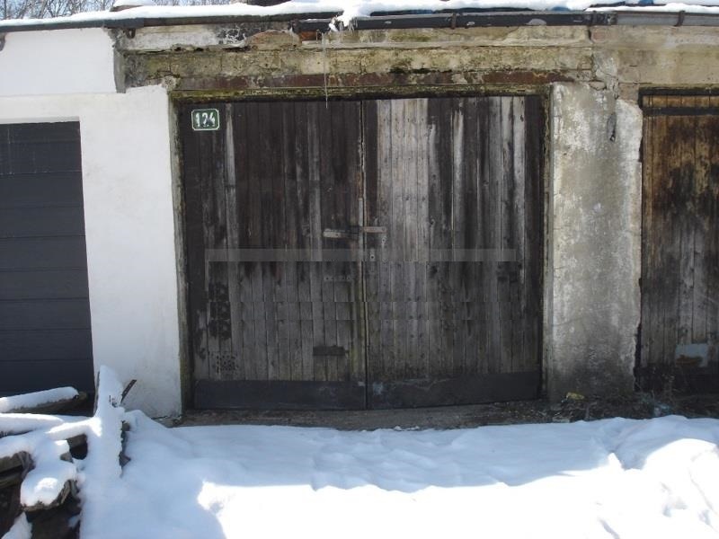 E-dražba garáže 19 m² na vlastním pozemku –