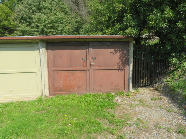 1/3 garáže v obci Křtiny, okres Blansko