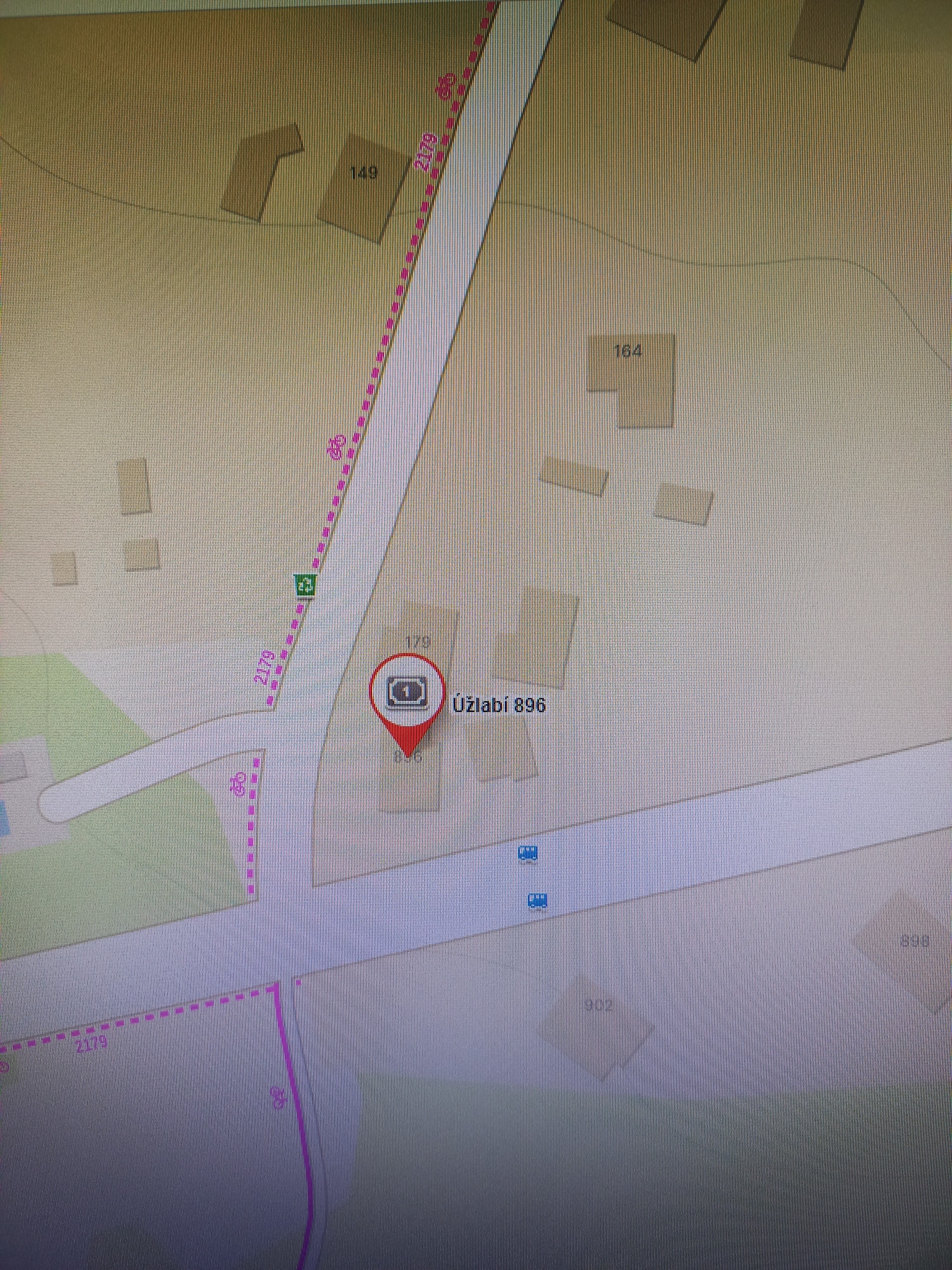 Rodinný dům - mobilheim, garáž a zahrada v k.ú.